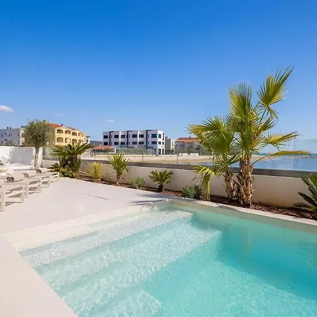 Noles By Feel Croatia Sukosan