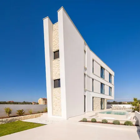 Willa Noles By Feel Croatia