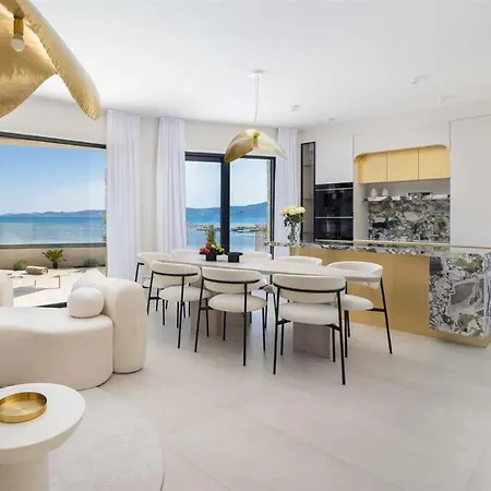 Noles By Feel Croatia *