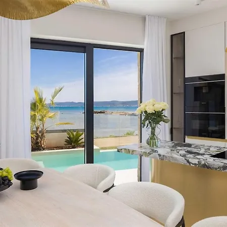 Noles By Feel Croatia *