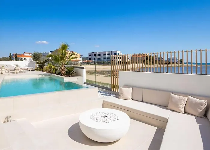 Noles By Feel Croatia Vila Sukošan