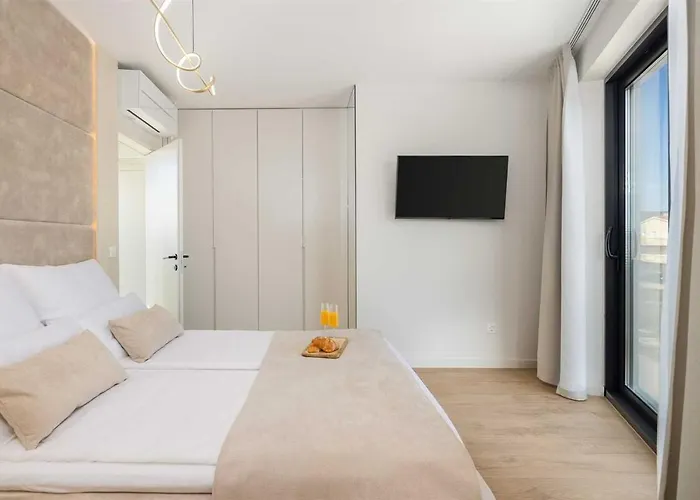 Noles By Feel Croatia